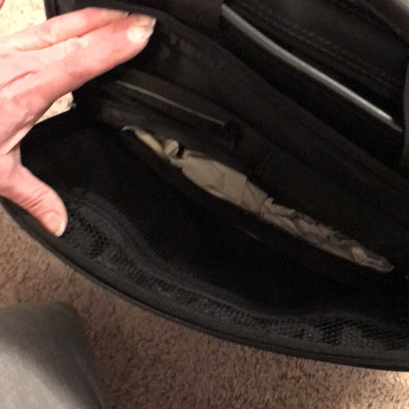 Targus black computer case brief case satchel - Picture 7 of 12